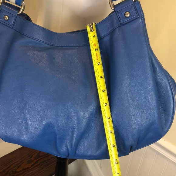 MARC JACOBS Blue Striped Crossbody Strap Pinstriped Interior Blue Leather Bag - Picture 11 of 17